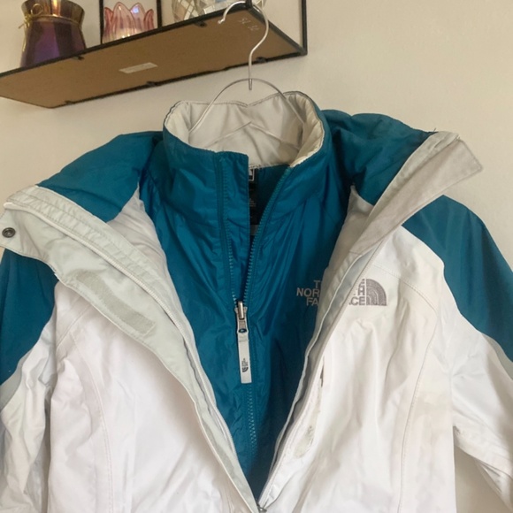 🪞 NEW north face waterproof 2 in 1 lined puff zip front women’s jacket coat - Picture 3 of 9